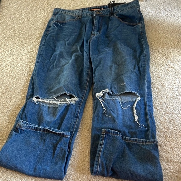 Dollhouse jeans - Picture 2 of 8